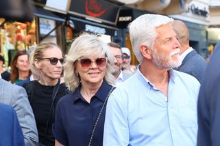 Stylová Eva Pavlová: První dáma ve Varech zabodovala ležérním outfitem