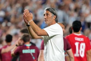 Švýcarský trenér kritizoval VAR: Byla to neškodná situace. Nebyl důvod udělit žlutou kartu | Livesport.cz