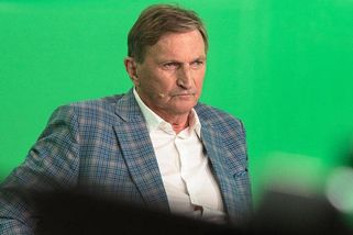 Kari Jalonen odvolán. Nahradí ho Radim Rulík - Sport.cz