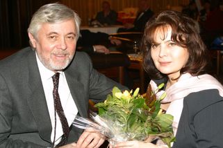 „Toho si vezmu,“ ukázala Šafránková prstem na zadaného Abrháma. Urbánková to zjistila od kadeřnice - Médium.cz