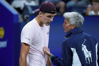 Provokace, nadávky. Menšíka v půlnoční divočině rozhodila i válka s fanoušky - Sport.cz