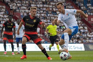 Další dominantní výkon Slavie. Silnější týmy mohou využít negativní vlastnosti zápasů sešívaných - Médium.cz