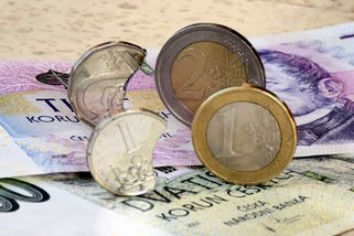 kurzy.cz/zpravy/757612-muze-ceska-koruna-jeste-vic-oslabit/?utm_source=www.seznam.cz&utm_medium=seznam_distribuce&utm_campaign=lide