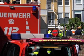 Útočníci v Německu přepadli banku a drží rukojmí - Novinky