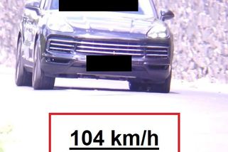 Mladíkovi za volantem porsche naměřili v centru Žatce 104 km/h - Novinky