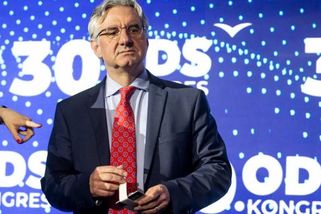 Spor mezi ODS a TOP 09? Pekarová je o tři levely hloupější než Babiš, rýpl si Zahradil
