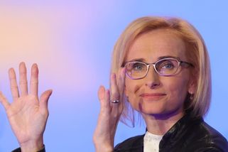 Zákaz komunistických symbolů vládou? Naposledy to udělali nacisté, říká Konečná