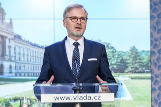 Fiala už v zadlužení státu překonal Babiše – faei.cz
