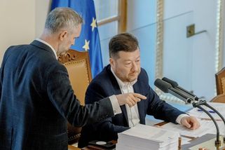 Hřib a Okamura se vzácně shodli: Rozpočtový schodek je příliš vysoký - Novinky