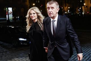 Když do lesa, tak v luxusu: Andrej Babiš chtěl zahrát na lidovou notu a vyrazil na houby. Oblékl bundu za 50 tisíc - Super.cz