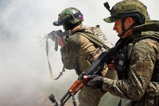 Jsou to jatka, Rusové se tlačí na Pokrovsk a Huljajpole ze všech stran. Ukrajinci se nehnou ani o metr, vzdorují