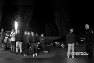 Skupina mladých Ukrajinců rušila v Kladně noční klid. Usměrnit ji museli strážníci
