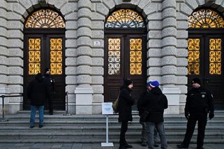 ÚS se zastal domobrance Kratochvíla. Justice chybovala ohledně kauce nahrazující vazbu - Novinky