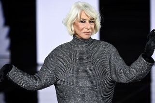Fanoušci jsou u vytržení z nového účesu Helen Mirren!