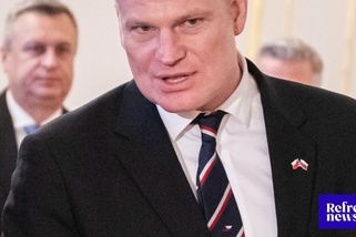Jel v protisměru a nedal přednost v jízdě. Filip Turek vyrazil porušovat dopravní předpisy