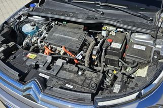 Každých 50 000 km potřebuje motor servis, o kterém většina řidičů netuší. Bez něj motor cuká, žere palivo a ztrácí výkon