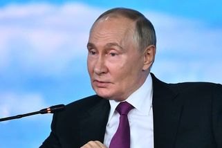 Rusko bude podporovat Harrisovou, Trump nás zasypal sankcemi, prohlásil Putin