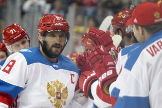 NHL tlačí Rusy zpět. V Praze v žádném případě, reagují Češi. Ve hře je i podivný tým
