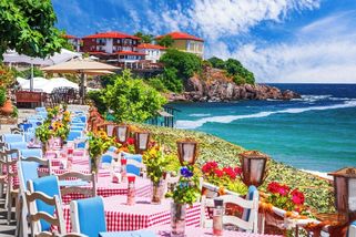 Bulharský Sozopol jako levnější varianta Amalfi