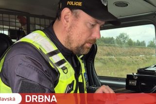 FOTO: Problém u jedenácti ze dvanácti. Policisté v Jihlavě měřili emise, v kontrolách budou pokračovat