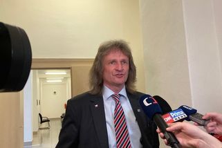 Ekonom Ševčík prohrál soud o funkci děkana, jeho odvolání platí - Seznam Zprávy