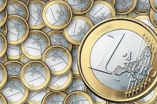 Přijmout euro, nebo ne? Experti z NERV dali argumenty, každý je čte jinak - Seznam Zprávy