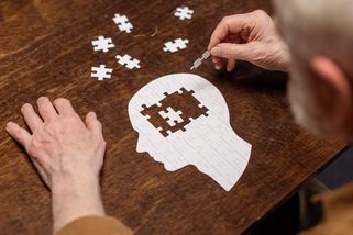 Jak zpomalit stárnutí mozku a vyhnout se třeba Alzheimeru. Tady jsou 3 tipy - Novinky