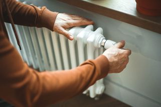 Zdravý domov začíná na 18 °C. WHO stanovila teplotní minimum pro zimu