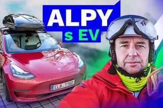 Alpy s Teslami: Model 3 LFP 2023 vs. Model 3 LR 2019 s rakví | Recenze elektromobilů