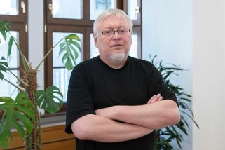 Pavel Kosatík: Na Slovensku se chopili moci nevzdě...