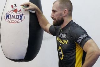 Těžké KO pro starostu. Novotný šel za Reindersem, ten ho poslal okamžitě pryč