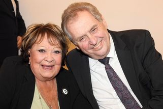 Miloš Zeman úplně roztál: Mohla za to Bohdalka!