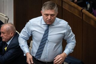 Ficův triumf a debakl slovenské vlády. Expremiér se vyhne vazbě - Seznam Zprávy