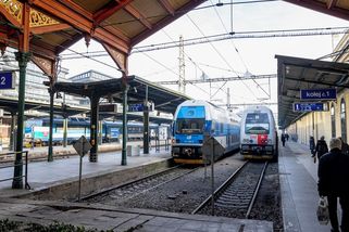 Největší dopravní tendr v Česku má vítěze. Uspěly České dráhy - Novinky