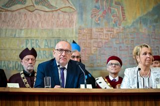 Ministr školství, který nehájí zájmy školství, je k ničemu