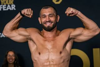 Neuvěřitelné! Hvězdný Muradov sestřelil šampiona Oktagonu, po zápase se obořil na promotéra