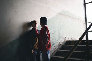 Okres halí strach. Banda mladých na Moravě terorizuje okolí, napadá děti i dospělé