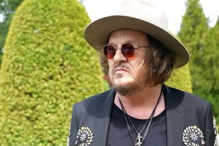 Slavný Zucchero oslaví sedmdesátiny, pořád je v kondici. Užívá si dobrého jídla, pití, hudby a přátel