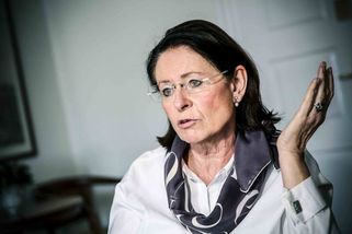 Němcová: Babiš potřebuje lidem vypláchnout hlavy a...