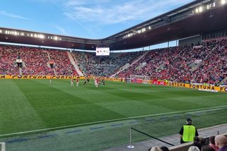 Slavia je v play off Evropské ligy. Má větší šance na postup do základní skupiny než Sparta - Médium.cz