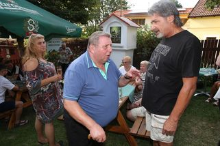 Televize vrací pořad, který rozesmál celé Česko. Jeho hlavní hvězdu buď milujete, nebo nemůžete vystát - VIPshow