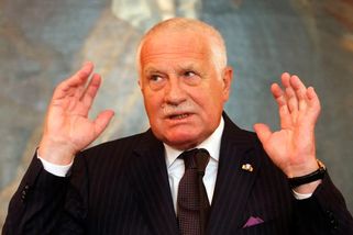 Zmizelé miliardy z důchodového fondu dál dráždí Čechy. Václav Klaus teď řekl, jak to bylo