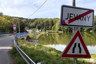 Známá obec měnila s miliardářem pozemky. Přišla o miliony, zjistil posudek - Seznam Zprávy