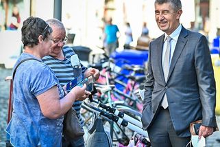 Babiš dostal penzi 19 tisíc: Stát většině nových důchodců přiznává podobnou částku