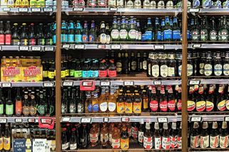 Piva na Sardinii - jaký je výběr a jak chutnají - Médium.cz