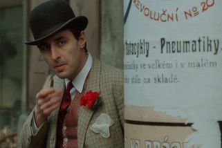 Noční potyčka poslala Karla Heřmánka při natáčení Fešáka Huberta do nemocnice • Filmožrouti.cz