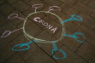 Lidé, kteří jsou očkovaní proti koronaviru, hlásí po nákaze nový příznak