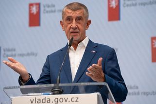 Babiš samozřejmě chce ukončit politickou kariéru jako prezident