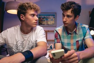 Recenze: Kluk se zamiluje na přijímačkách. Nový seriál České televize se povedl - Seznam Zprávy