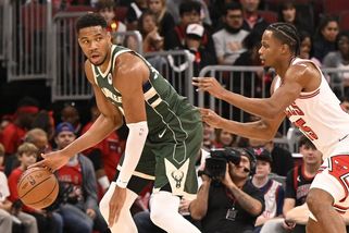 Poprvé v NBA budou v jednom týmu tři bratři. Milwaukee podepsalo Alexe Adetokunba - Sport.cz